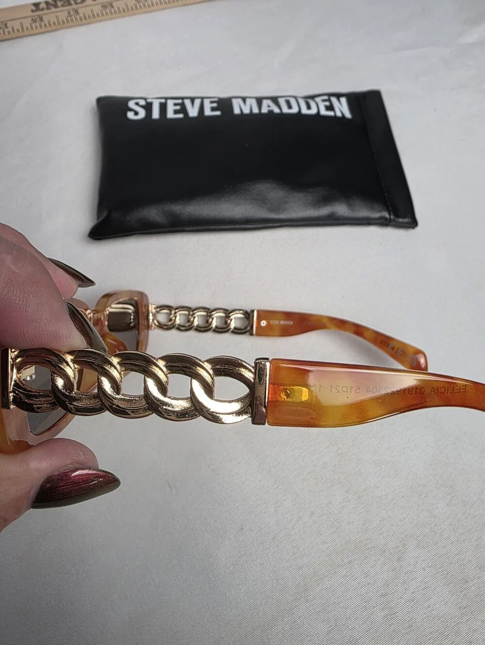 Steve Madden New Felicia Sunglasses W/ Case Gold Tone Tortoise
